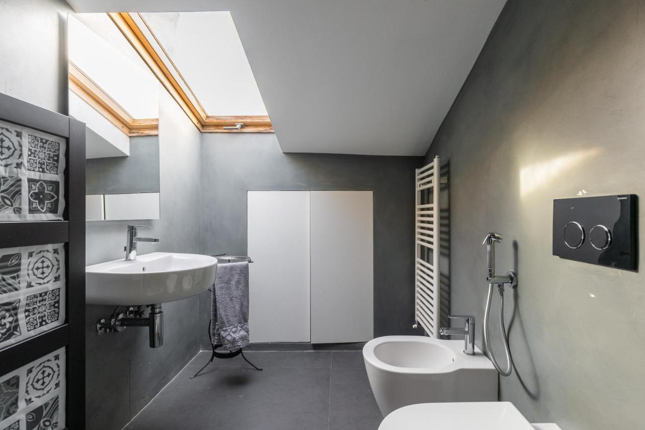 Italy Prestigious Historical Attic In Bologna Apartment Exterior photo
