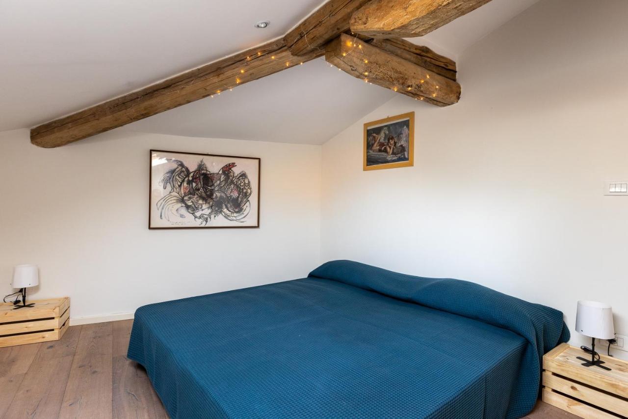 Italy Prestigious Historical Attic In Bologna Apartment Exterior photo